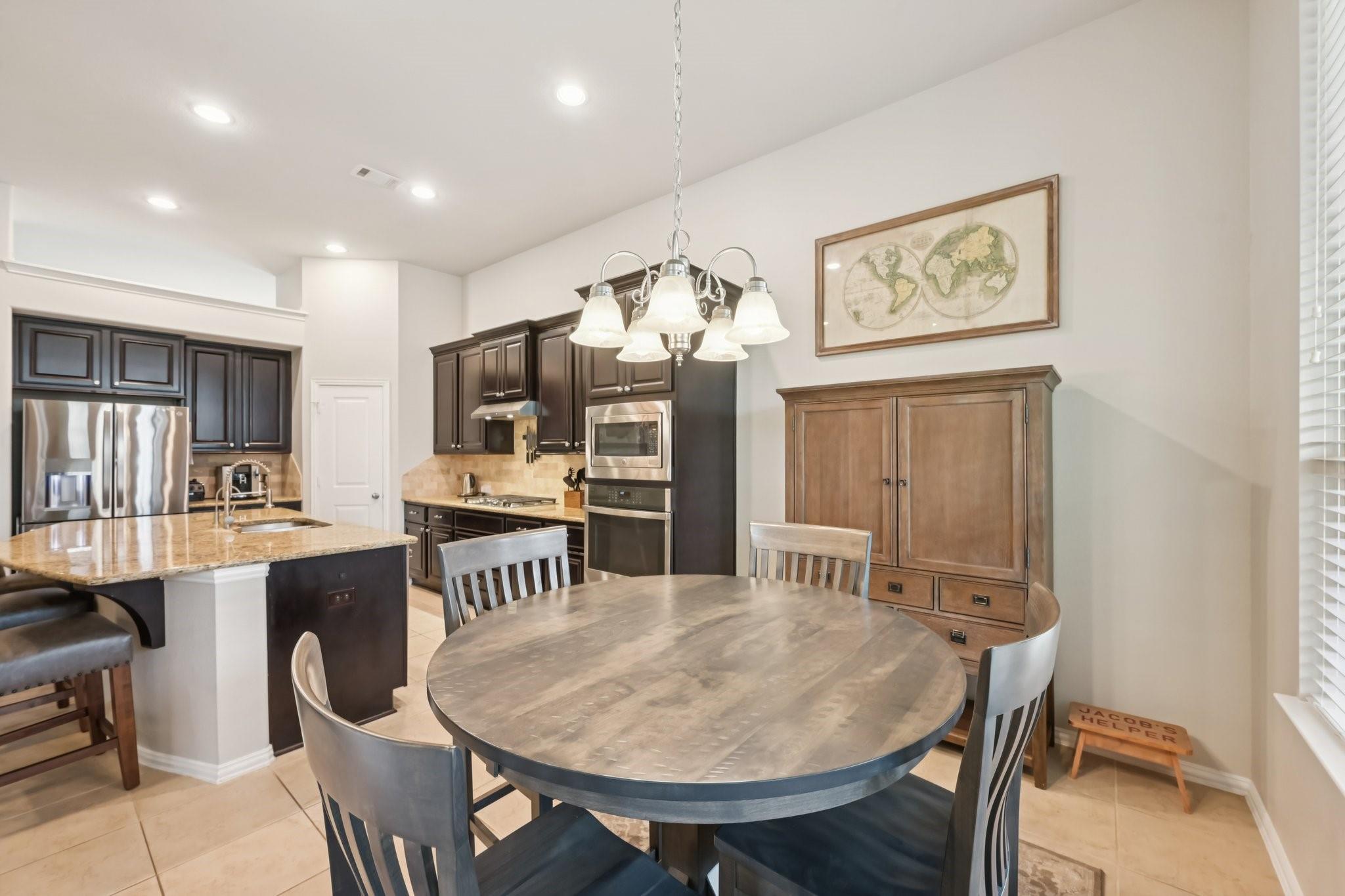 3815 Running Fox Lane