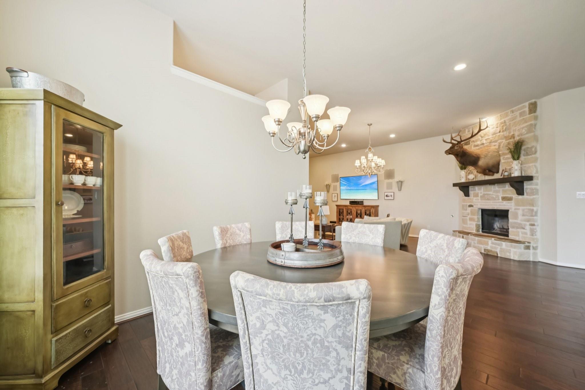 3815 Running Fox Lane