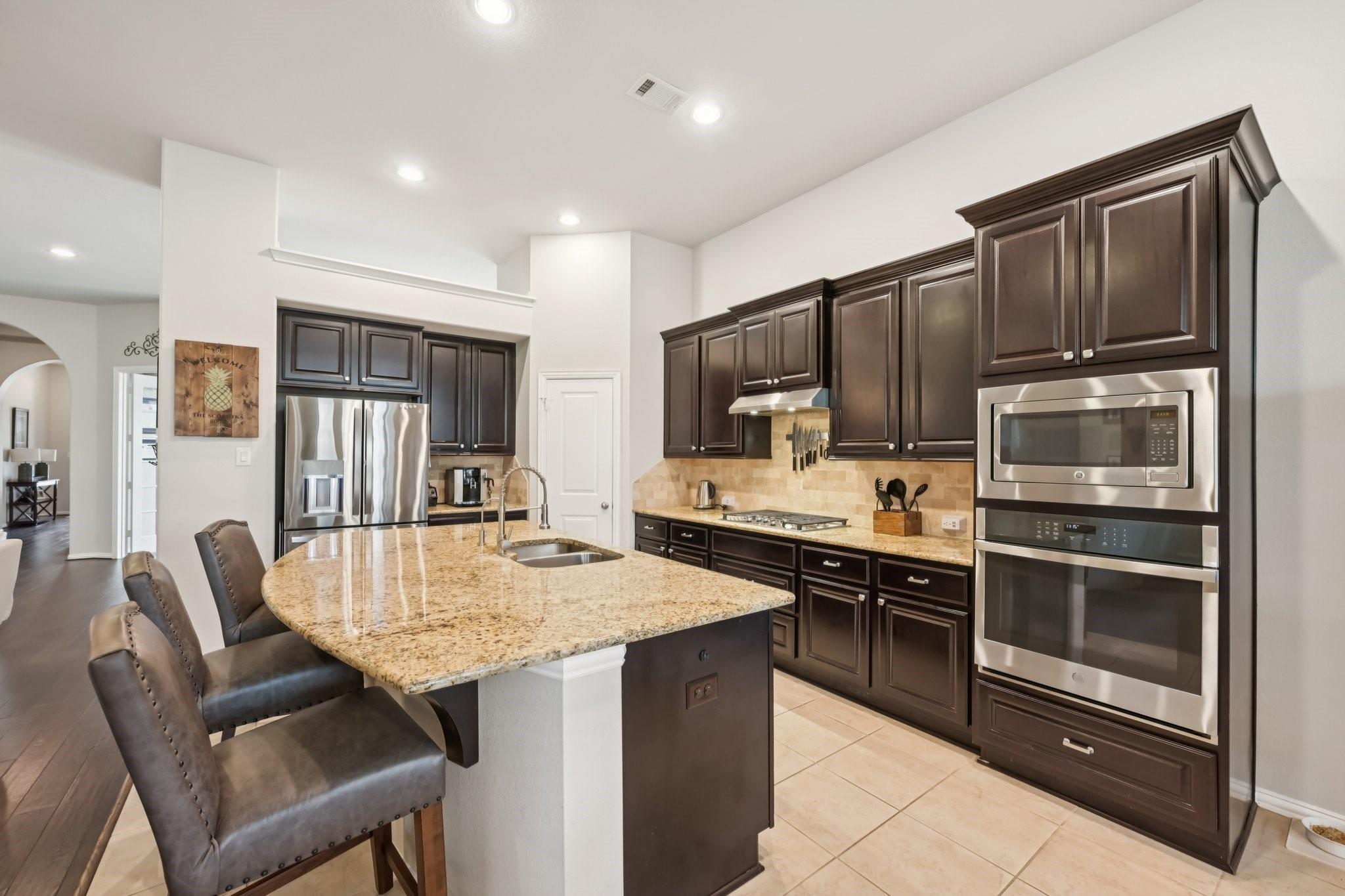 3815 Running Fox Lane