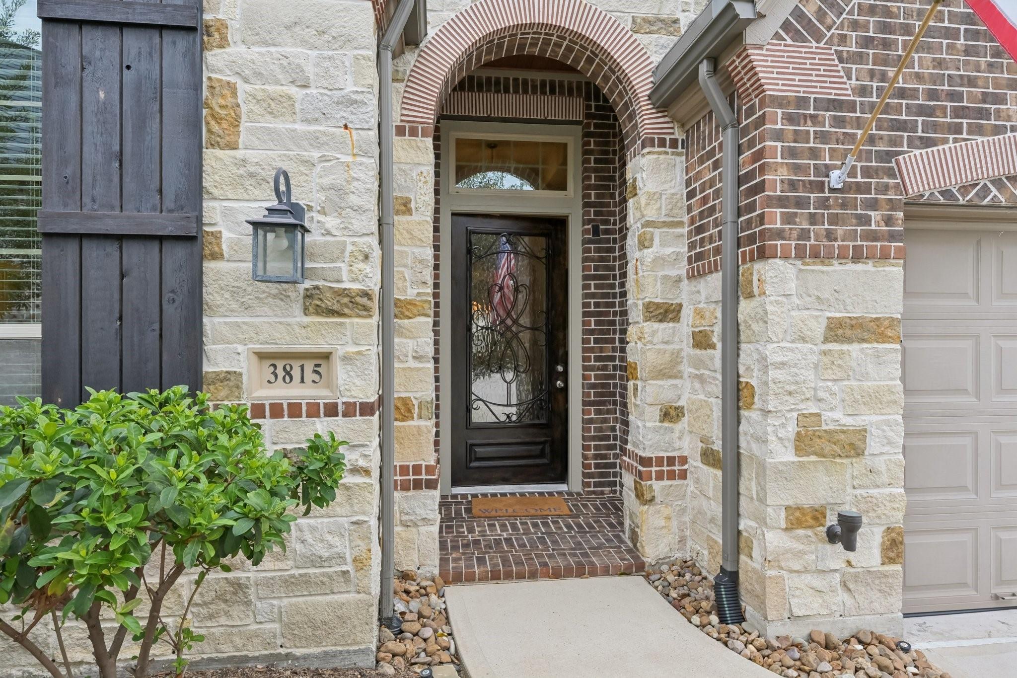 3815 Running Fox Lane