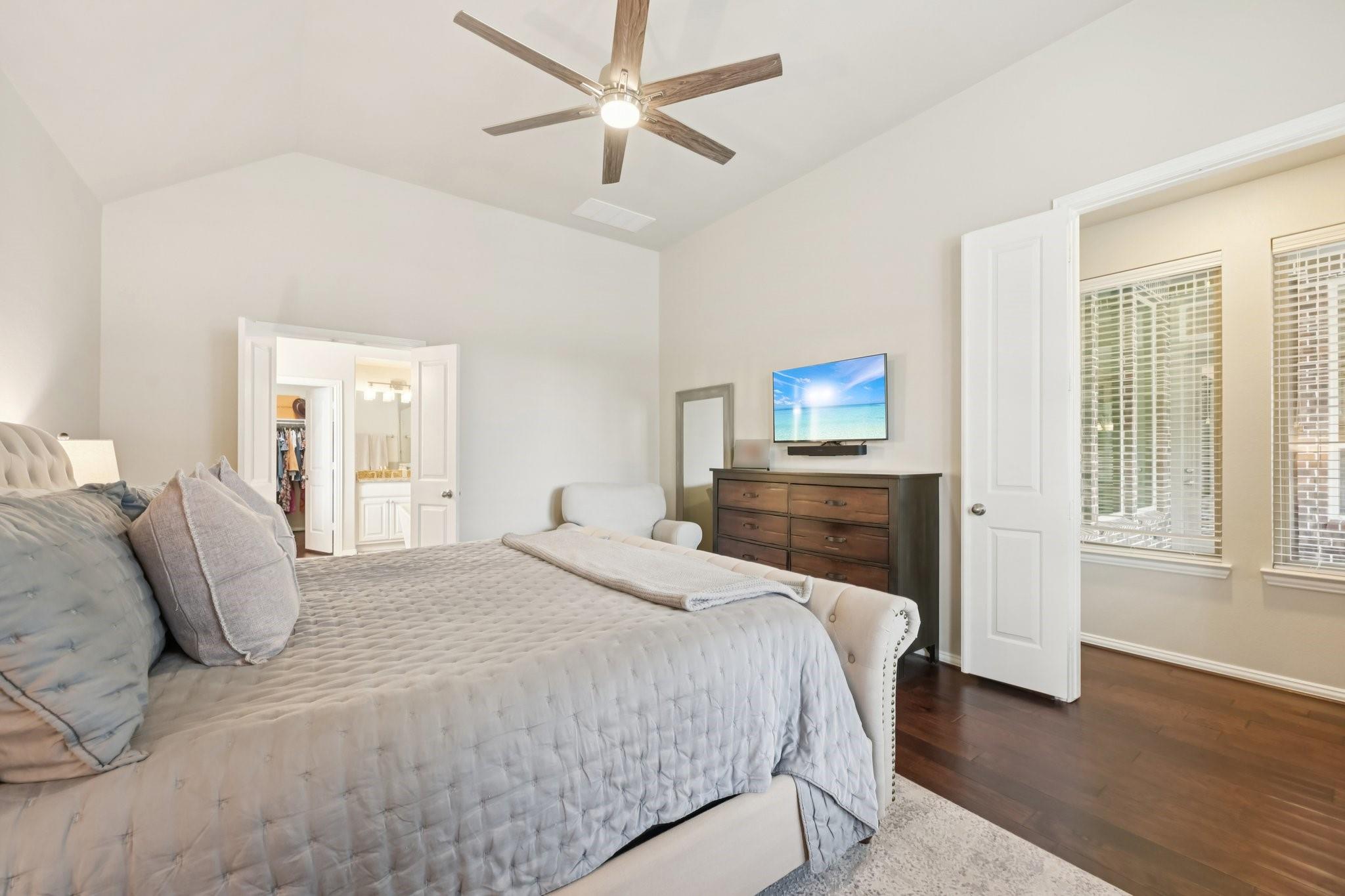 3815 Running Fox Lane