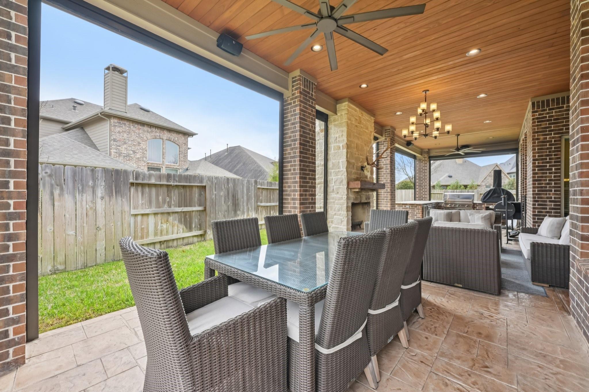 3815 Running Fox Lane