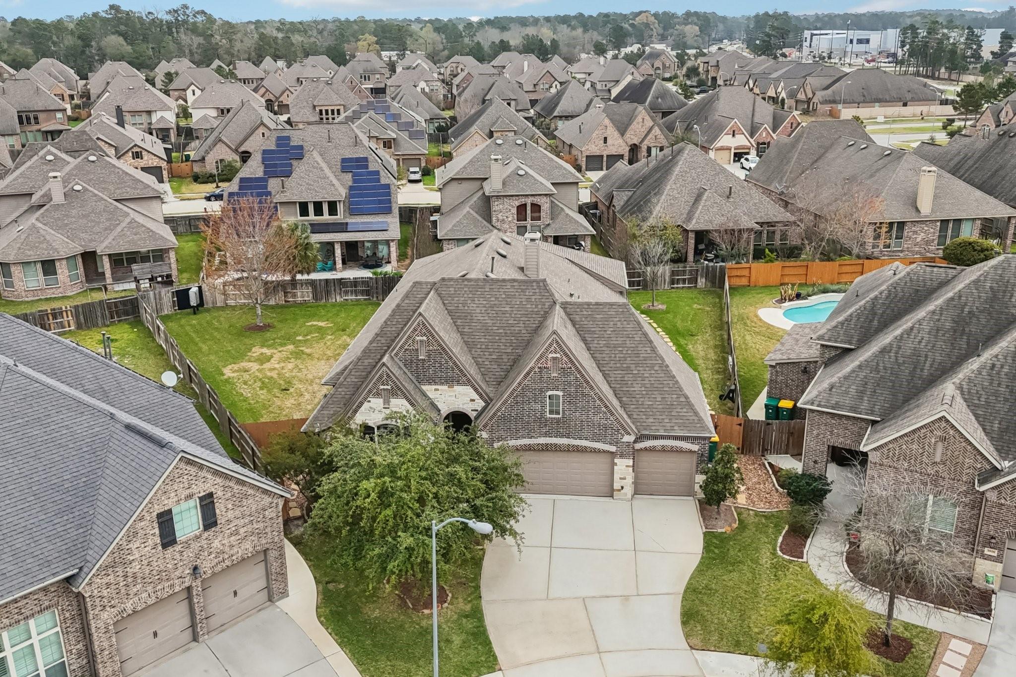 3815 Running Fox Lane