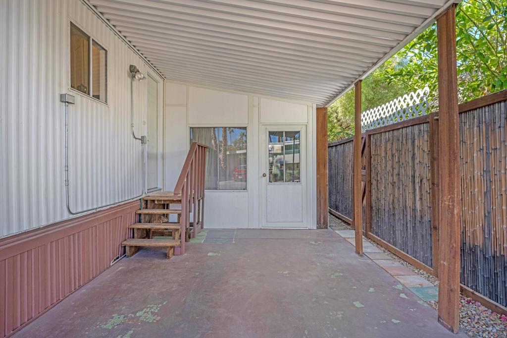 162 Caravan Street