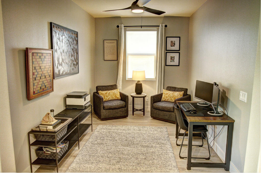 82450 W Mccarroll Drive