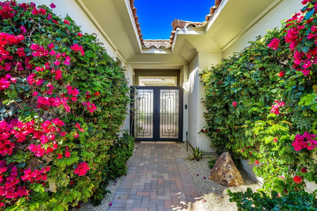 309 Loch Lomond Road