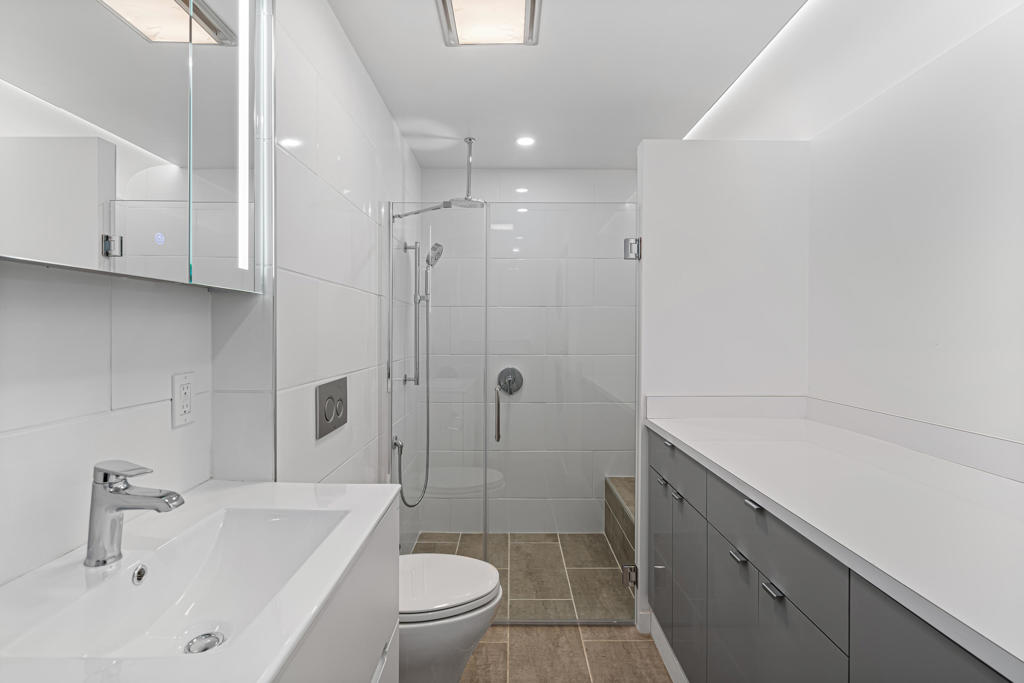 68645 Ridge Crest Way