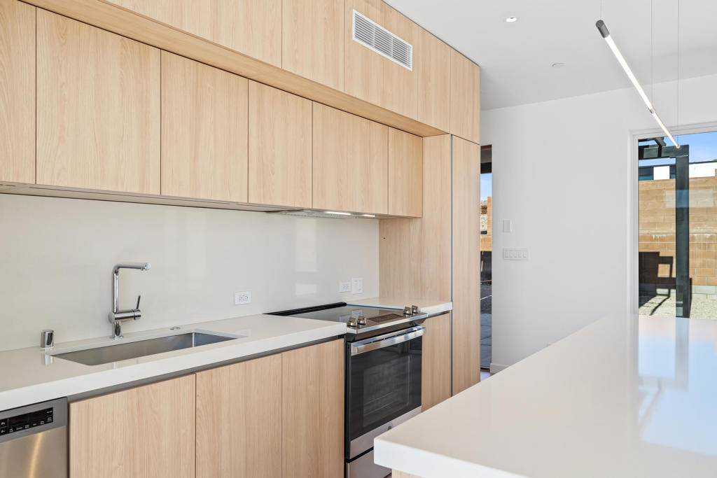 68645 Ridge Crest Way