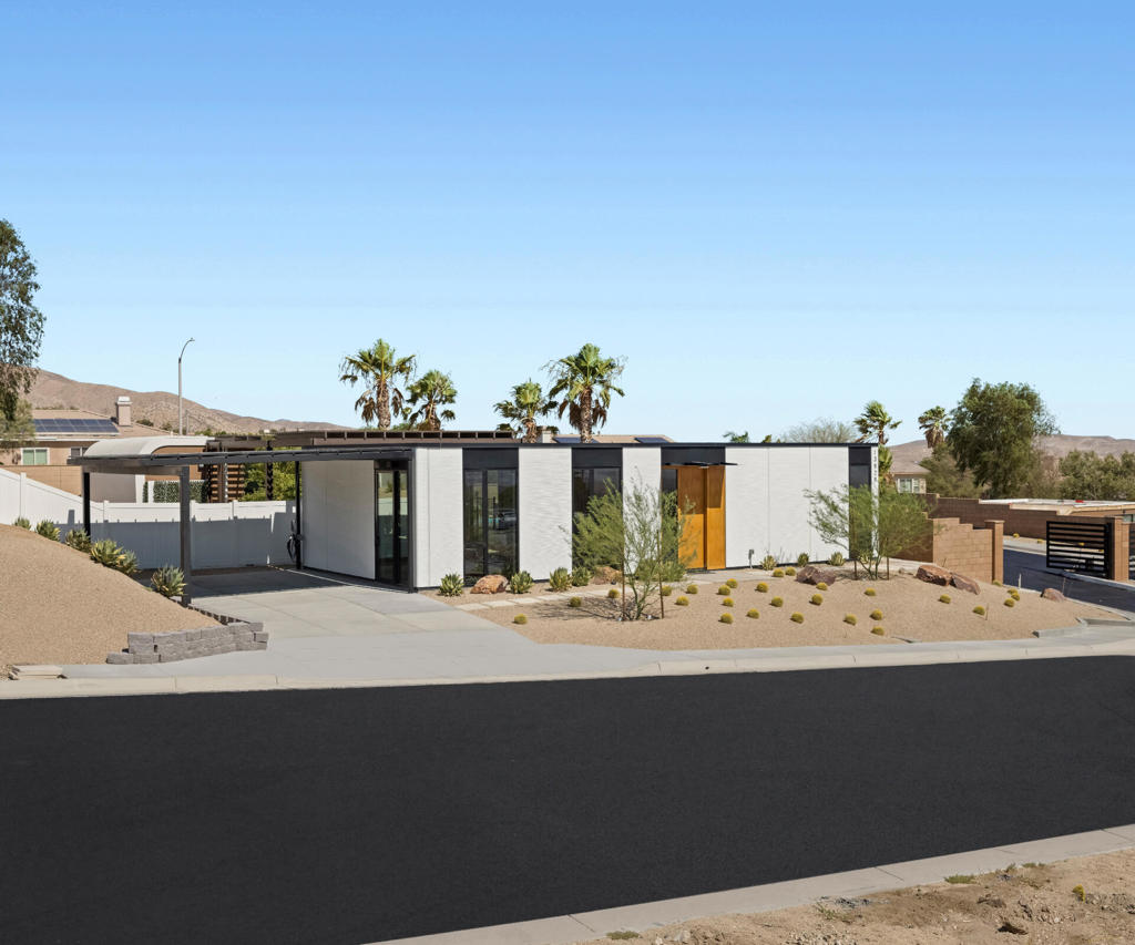 13837 Scenic Crest Circle