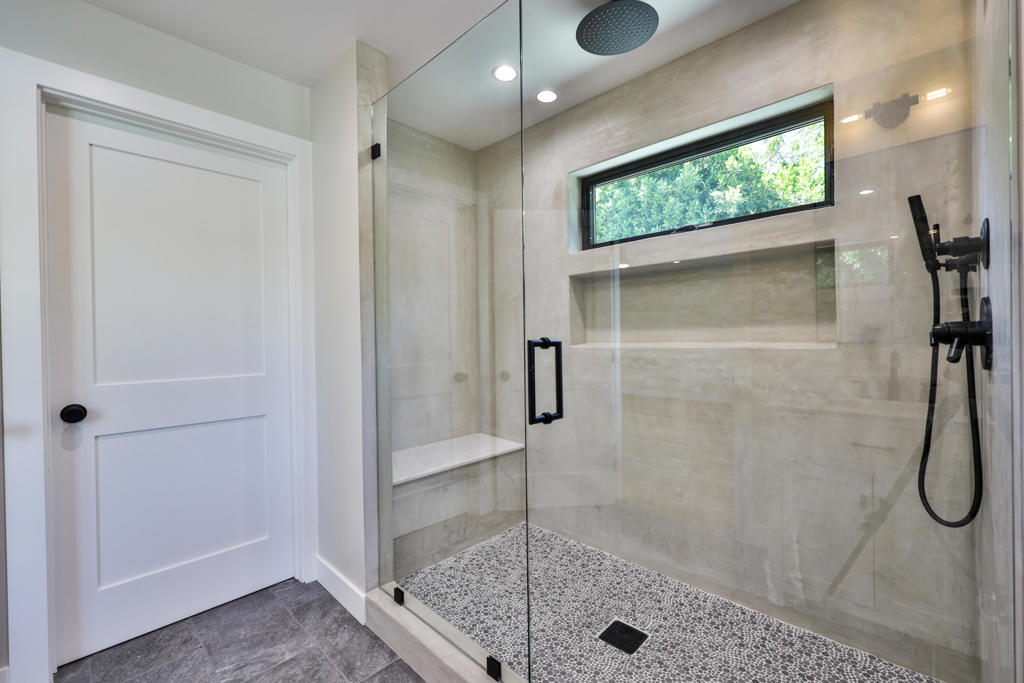 32299 Whispering Palms Trail