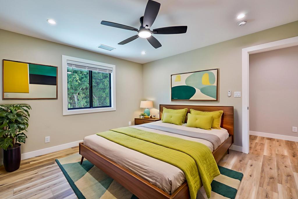 32299 Whispering Palms Trail