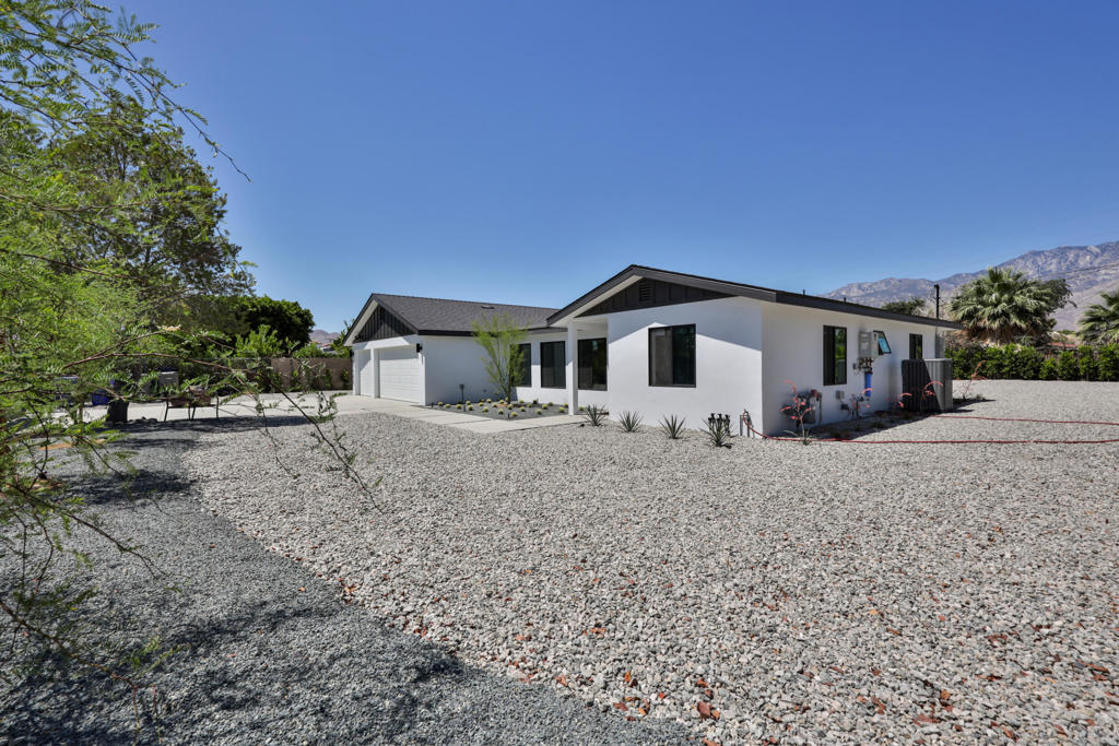 32299 Whispering Palms Trail