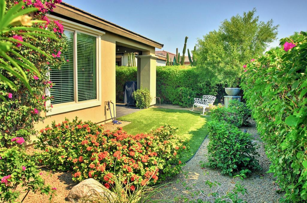 51334 Longmeadow Street