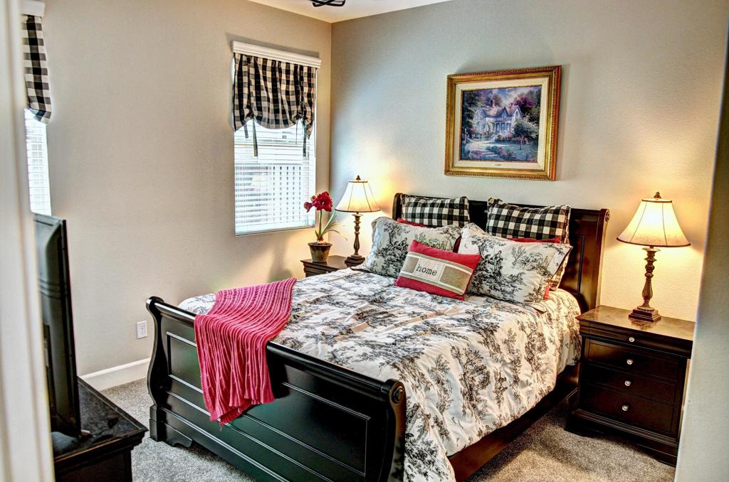 51334 Longmeadow Street