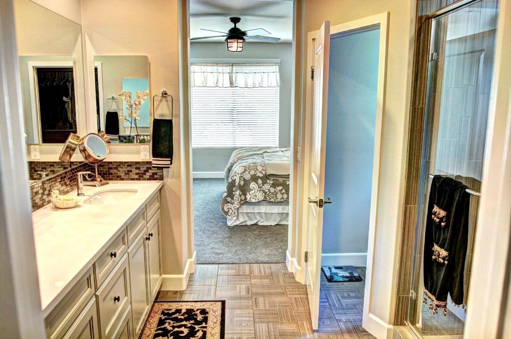 51334 Longmeadow Street