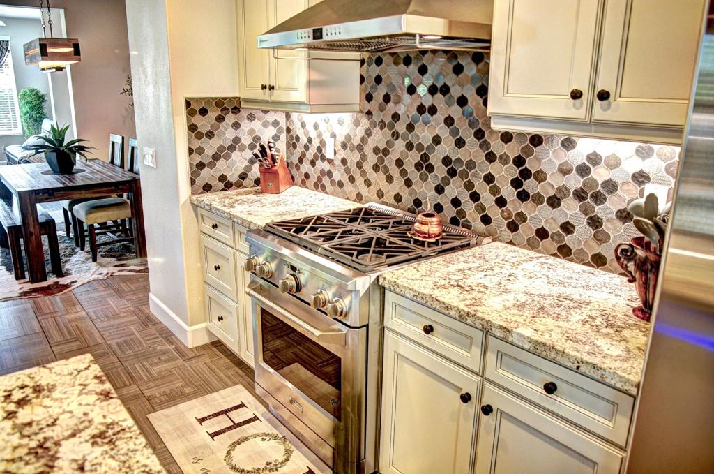 51334 Longmeadow Street