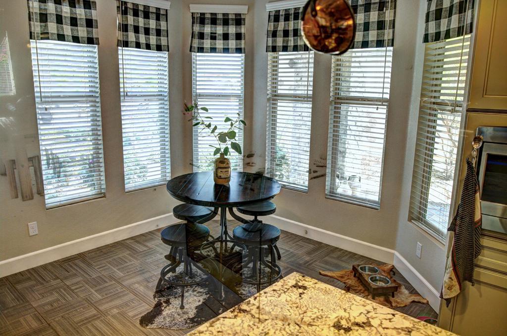 51334 Longmeadow Street