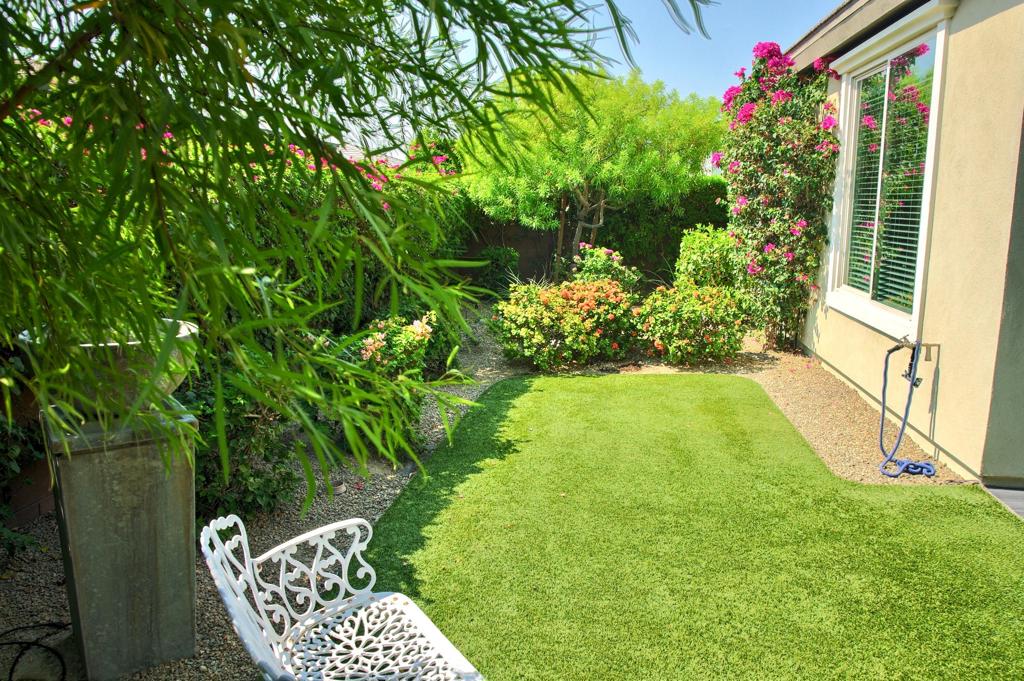 51334 Longmeadow Street