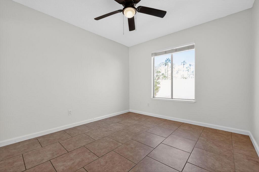 51495 Avenida Obregon