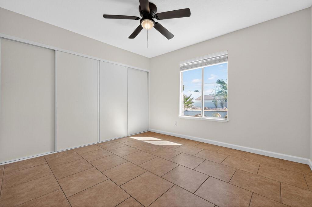 51495 Avenida Obregon