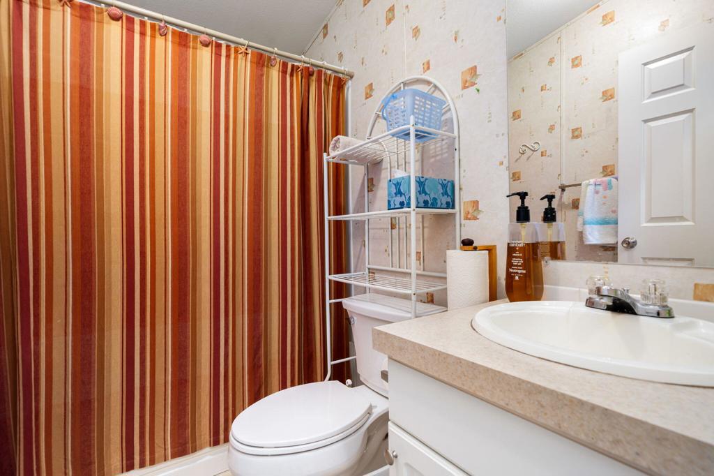 51555 Monroe Street 44