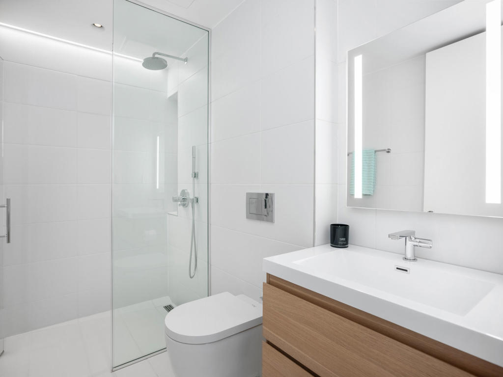 13829 Scenic Crest Circle