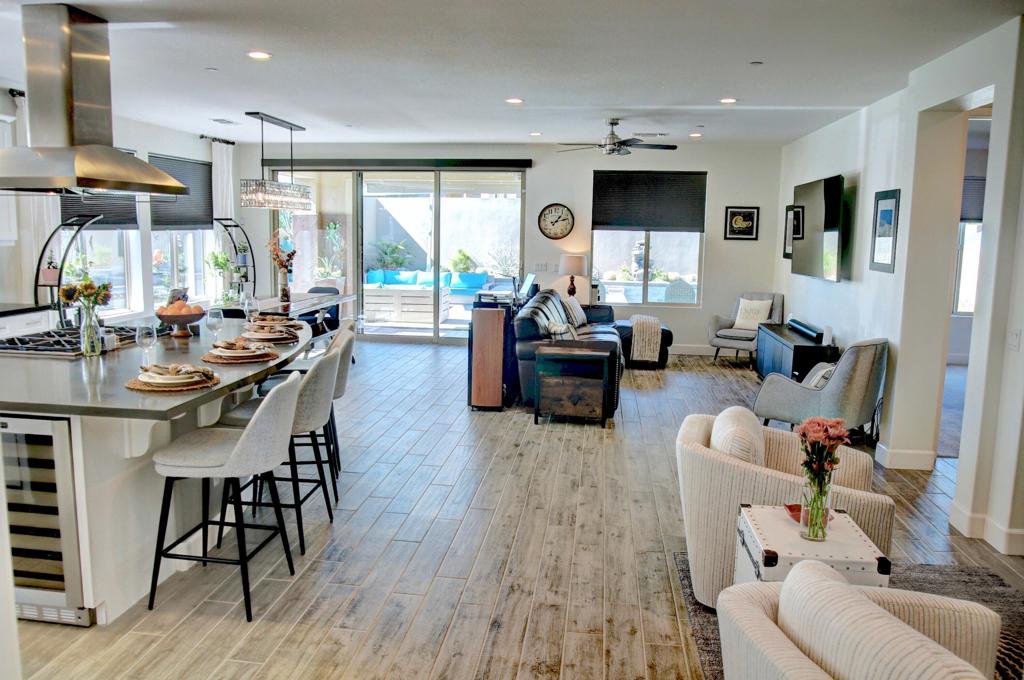 51455 N Two Palms Way