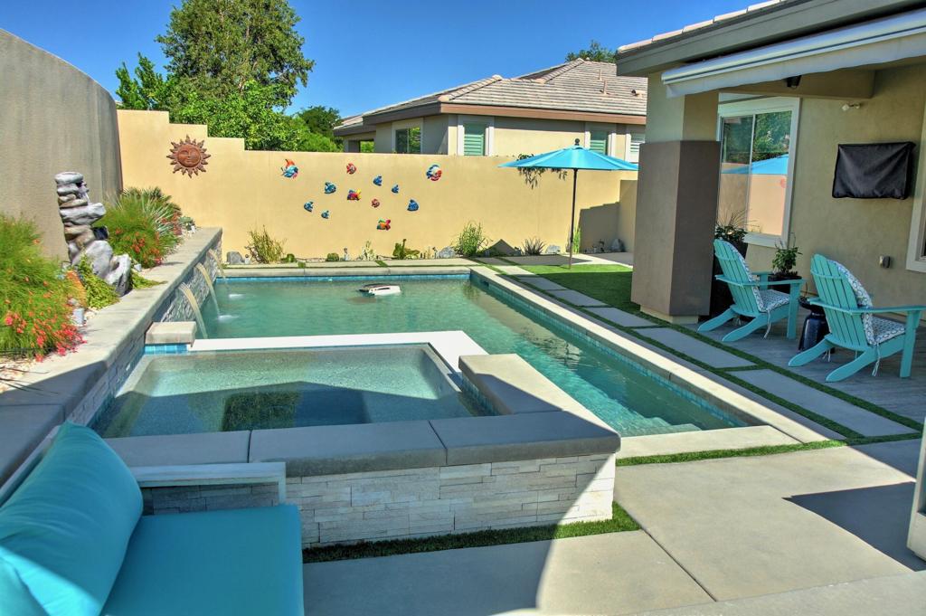 51455 N Two Palms Way