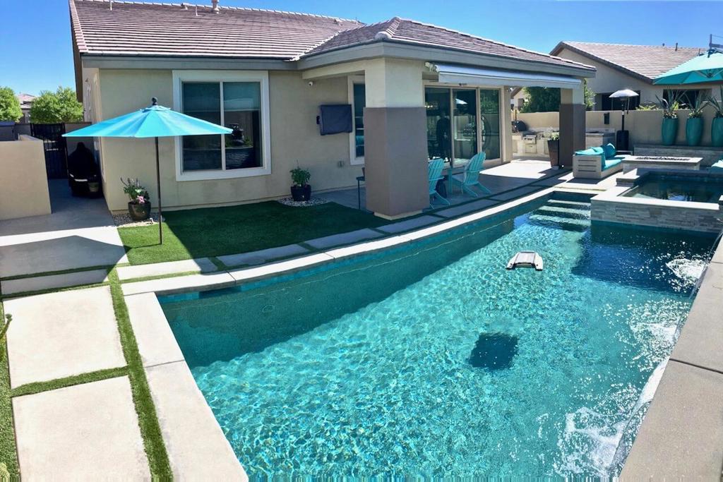 51455 N Two Palms Way