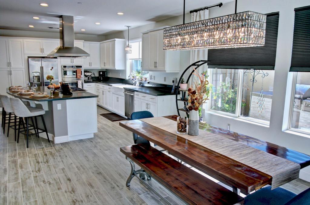 51455 N Two Palms Way