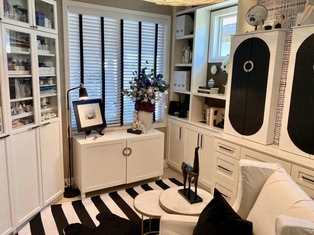 82555 Round Valley Drive