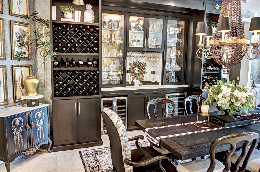 82555 Round Valley Drive