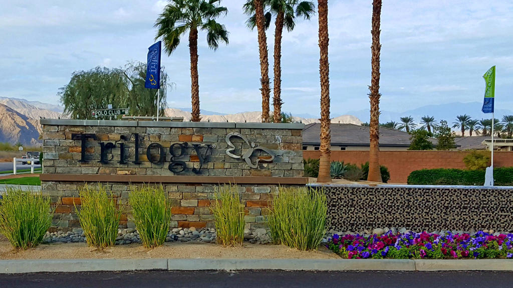 51234 Longmeadow Street