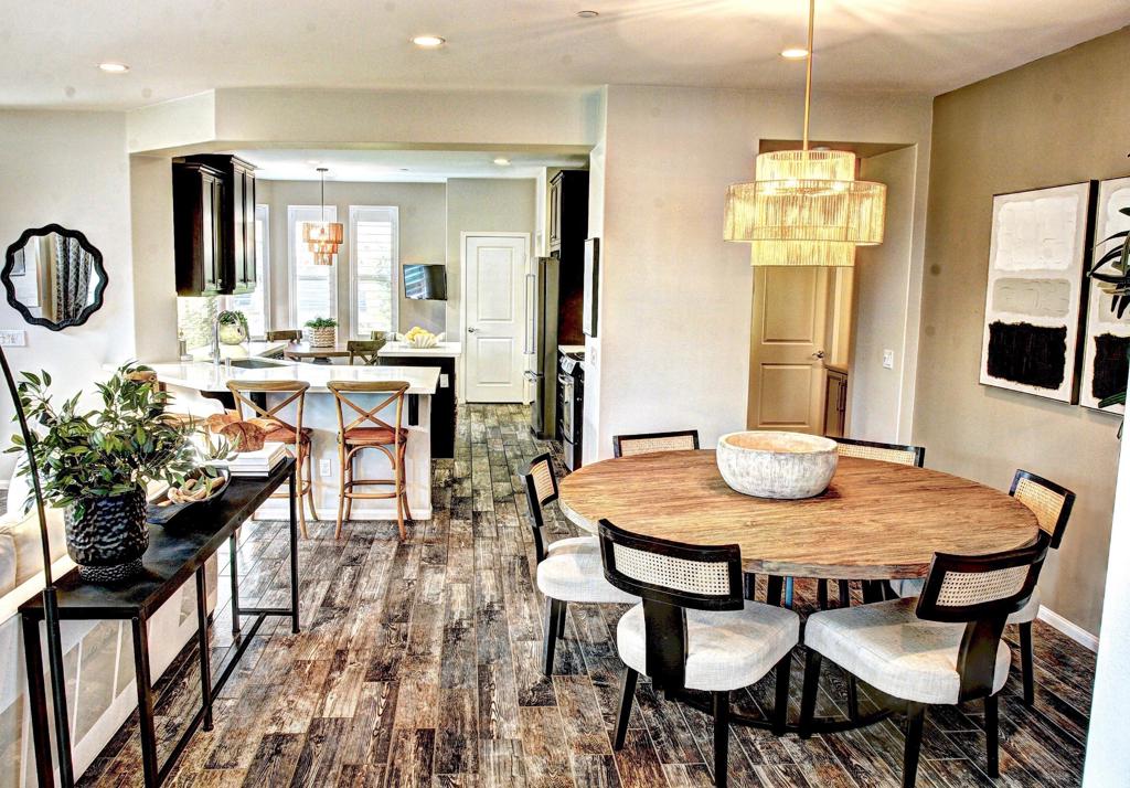 51234 Longmeadow Street