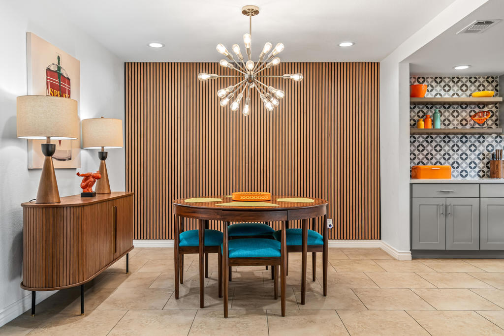 3155 E Ramon Road 904