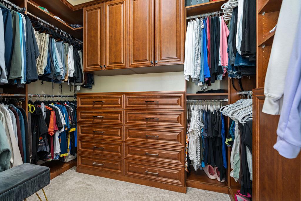 275 Loch Lomond Road