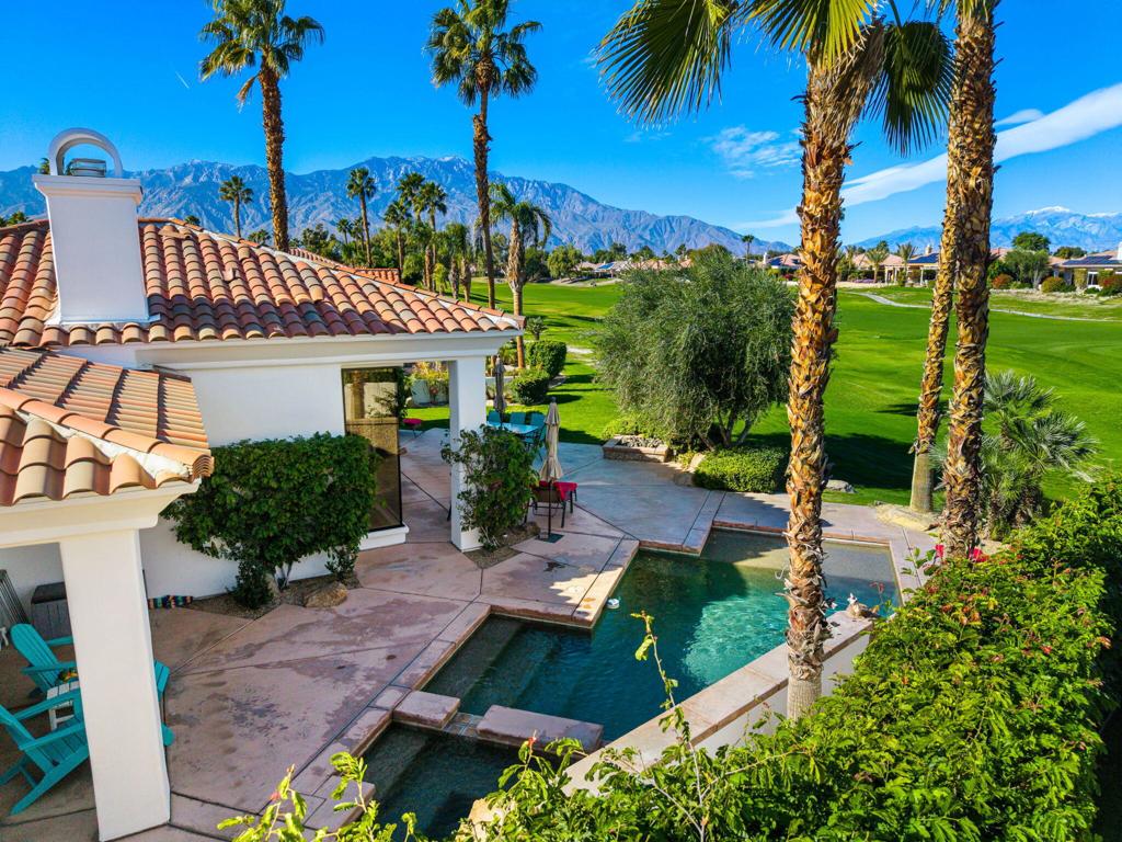 275 Loch Lomond Road