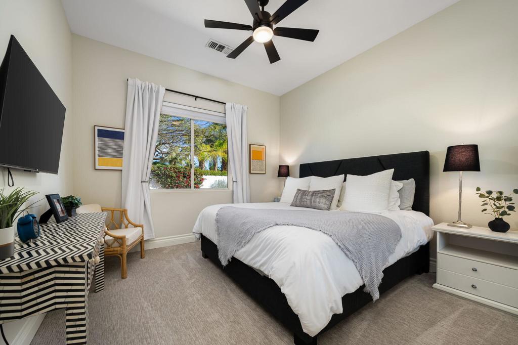 275 Loch Lomond Road