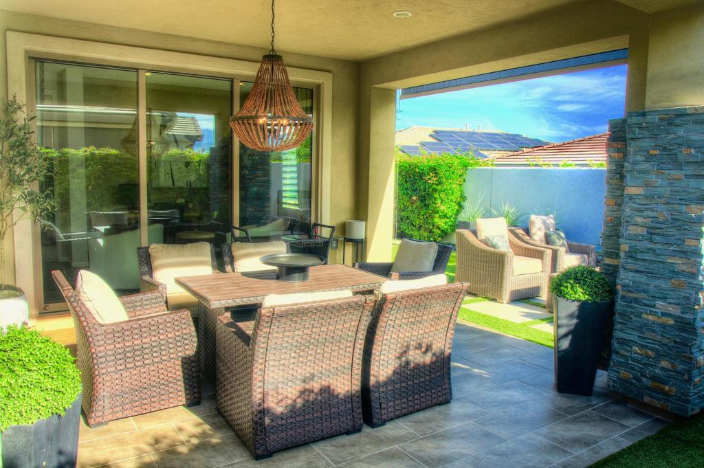 51234 Longmeadow Street