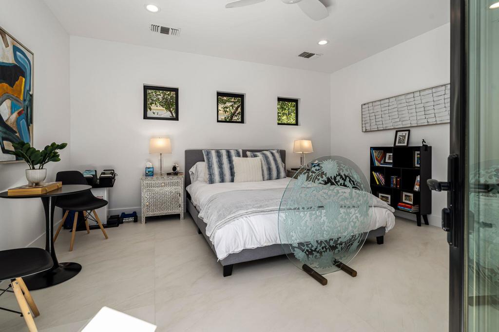 194 Loch Lomond Road