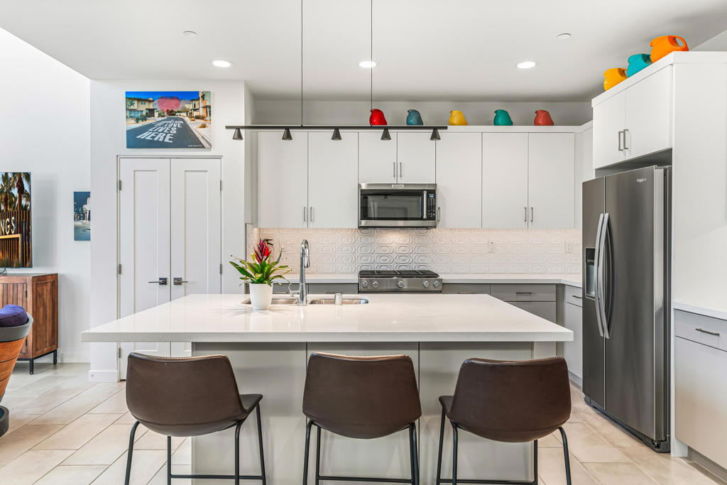 2718 Dancing Sands Drive