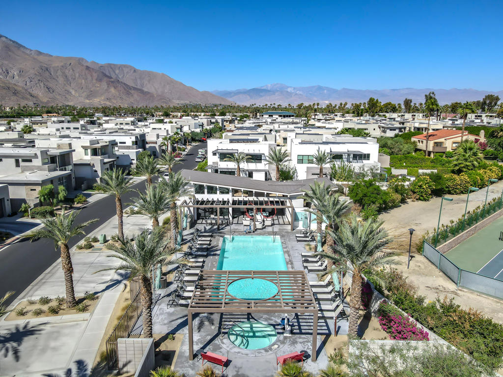 2718 Dancing Sands Drive