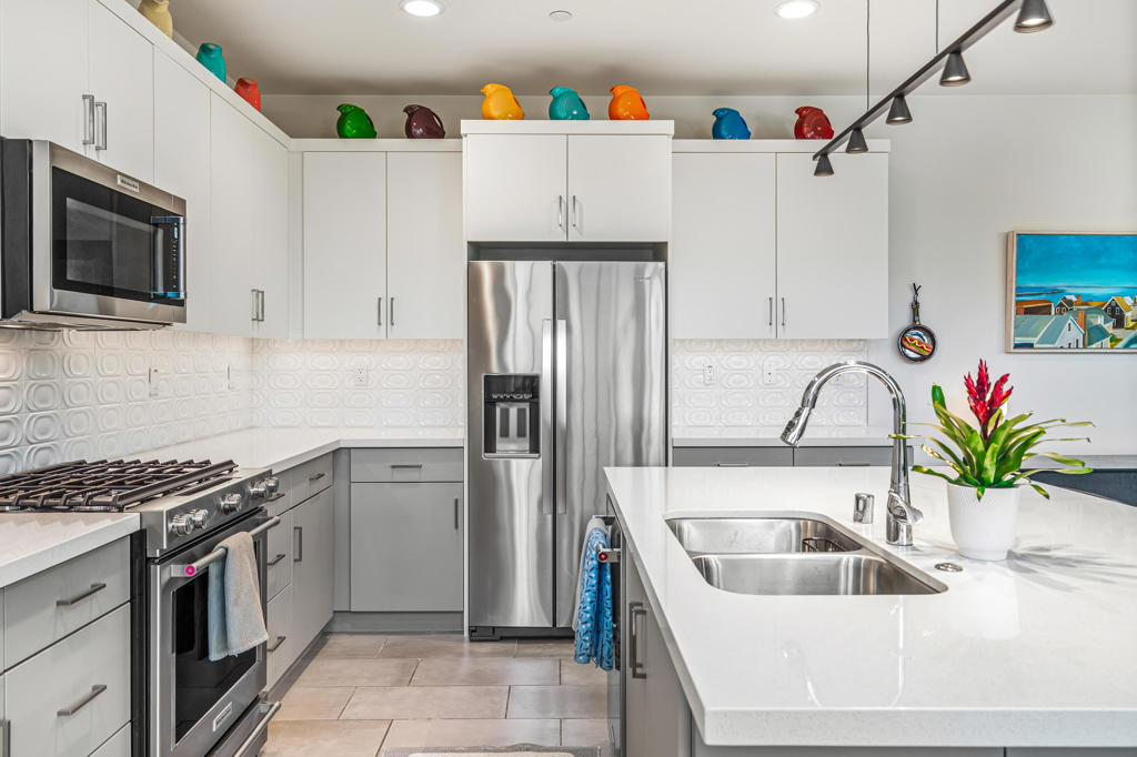 2718 Dancing Sands Drive