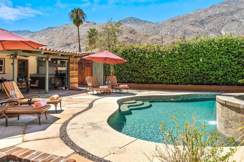 216 E Palo Verde Avenue