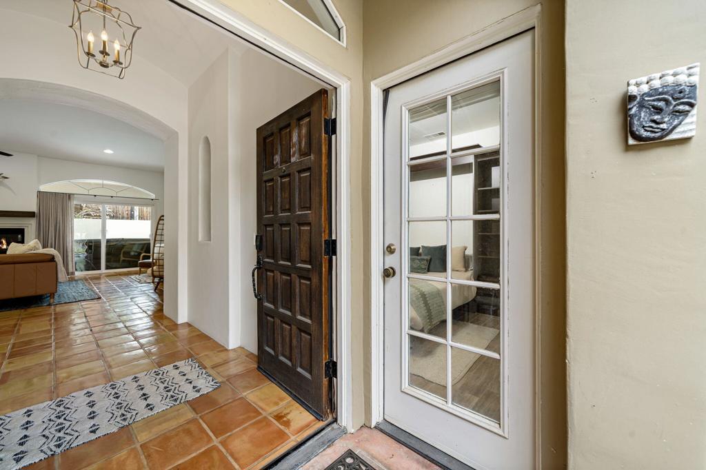 53845 Avenida Vallejo