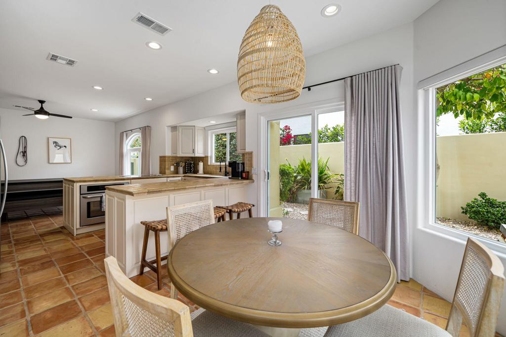 53845 Avenida Vallejo