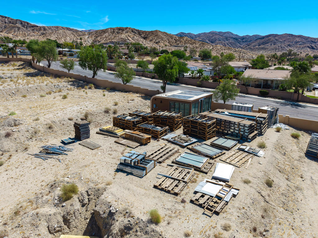 13816 Scenic Crest Circle