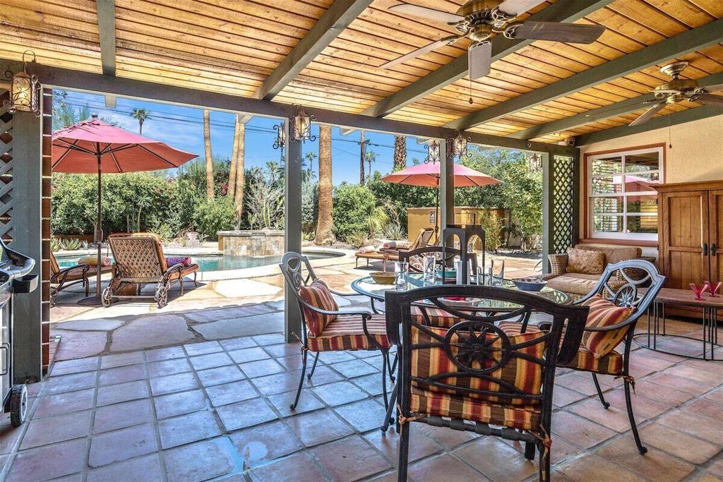 216 E Palo Verde Avenue
