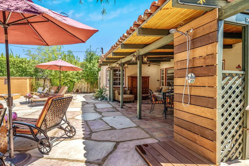 216 E Palo Verde Avenue