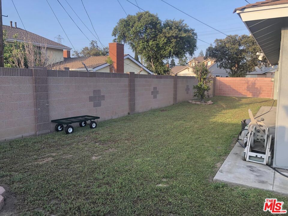 549 E Collamer Drive